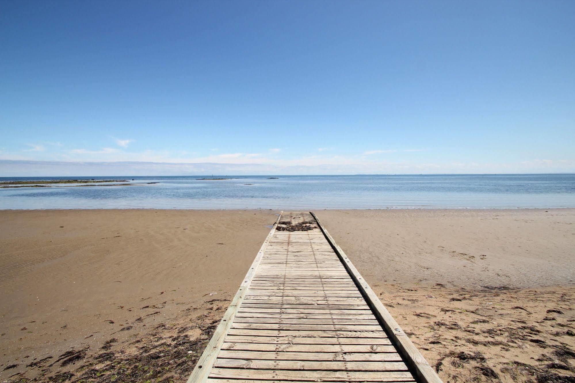 博马里斯海湾汽车旅馆 Beaumaris 外观 照片